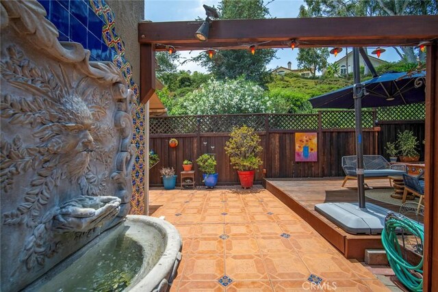 29111 Pompano Way, Laguna Niguel, CA 92677 - fenced backyard featuring a deck