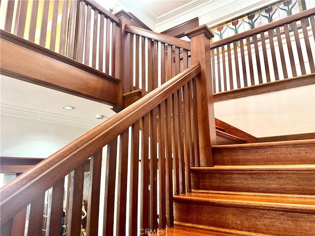 867 S Bronson Ave, Los Angeles, CA 90005 - stairway with crown molding