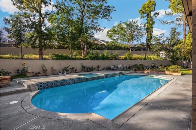 5622 Revere Ave, Rancho Cucamonga, CA 91737 - view of pool with an in-ground hot tub, a fenced backyard, and a patio area