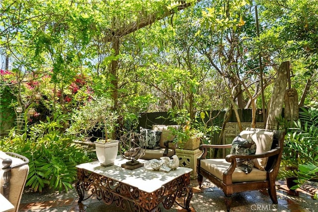302 W Carter Ave, Sierra Madre, CA 91024 - view of patio / terrace