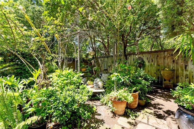 302 W Carter Ave, Sierra Madre, CA 91024 - view of fenced backyard