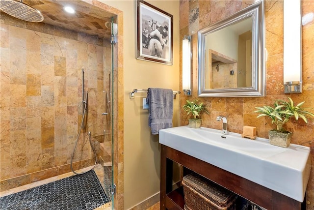 302 W Carter Ave, Sierra Madre, CA 91024 - bathroom featuring a shower stall and vanity