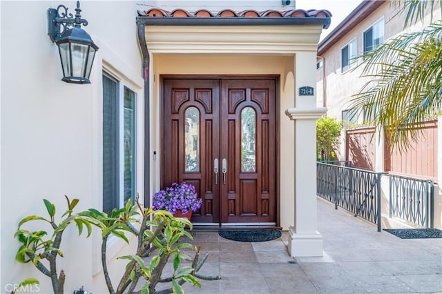 724 S Broadway Unit B, Redondo Beach, CA 90277 - entrance to property featuring stucco siding and a tiled roof