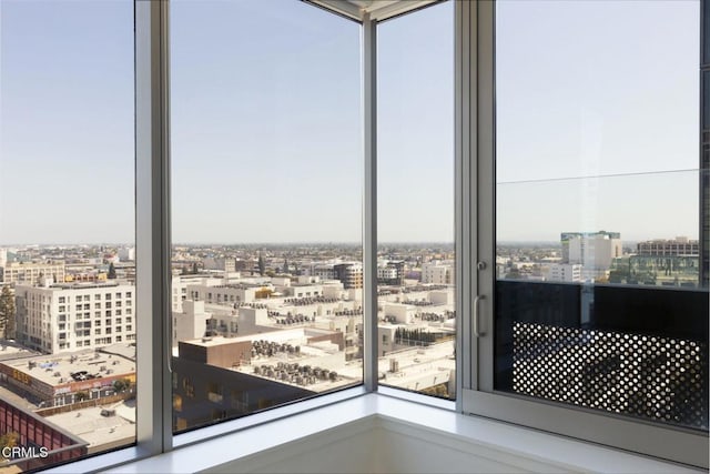 1155 S Grand Ave Unit 1403, Los Angeles, CA 90015 - unfurnished sunroom with a city view