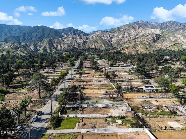 3296 Fair Oaks Ave, Altadena, CA 91001