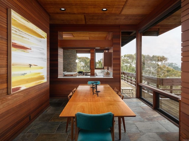 7226 Romero Dr, La Jolla, CA 92037 - sunroom with plenty of natural light