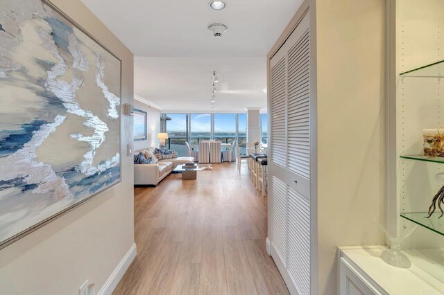 1820 Avenida Del Mundo Unit 1506, Coronado, CA 92118 - photo 9