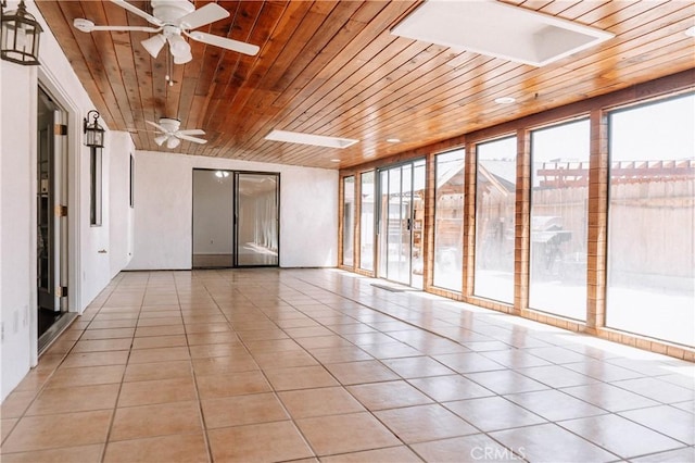 134 N American St, Ridgecrest, CA 93555 - view of unfurnished sunroom