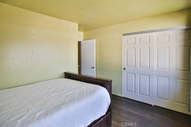 4502 Bates Dr, Yorba Linda, CA 92886 - bedroom featuring dark wood-style floors