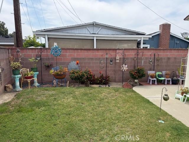 9912 Muroc St, Bellflower, CA 90706 - view of yard featuring a patio