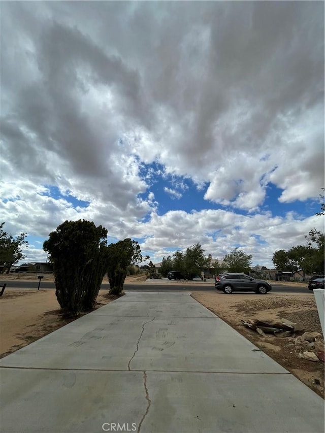 14317 Jicarilla Rd, Apple Valley, CA 92307 - view of concrete surface