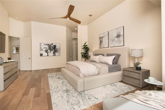 50135 Camino Privado Ln, Quinta, CA 92253 - bedroom with wood finished floors and a ceiling fan