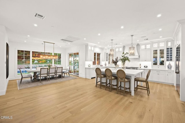 2060 Windover Rd, Pasadena, CA 91107 - dining area featuring recessed lighting, light wood-type flooring, a chandelier, and baseboards