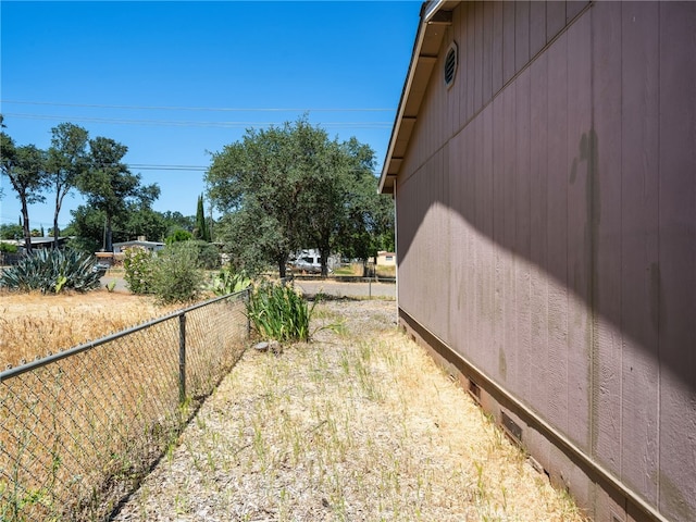 16183 18th Ave, Clearlake, CA 95422 - view of yard