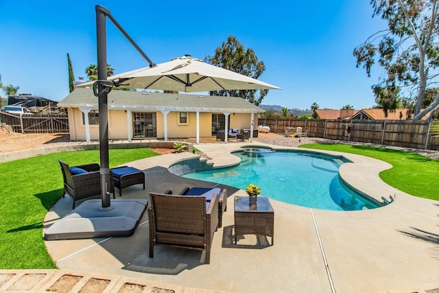 23912 Benito Way, Ramona, CA 92065 - view of pool featuring a fenced backyard and a patio area