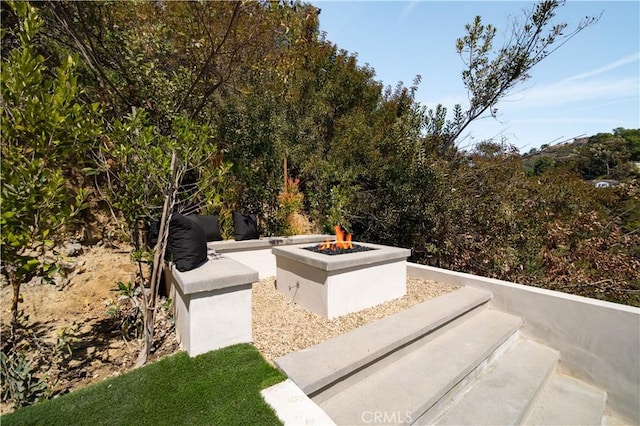 2608 Zorada Dr, Los Angeles, CA 90046 - view of patio featuring an outdoor fire pit