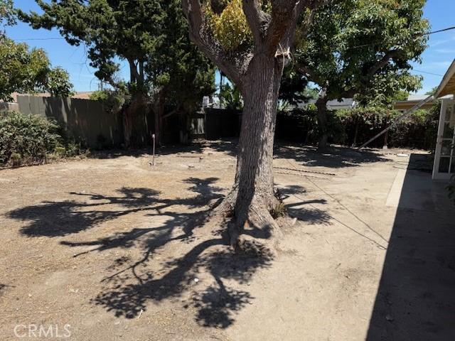 10111 Dewey Dr, Garden Grove, CA 92840 - view of yard