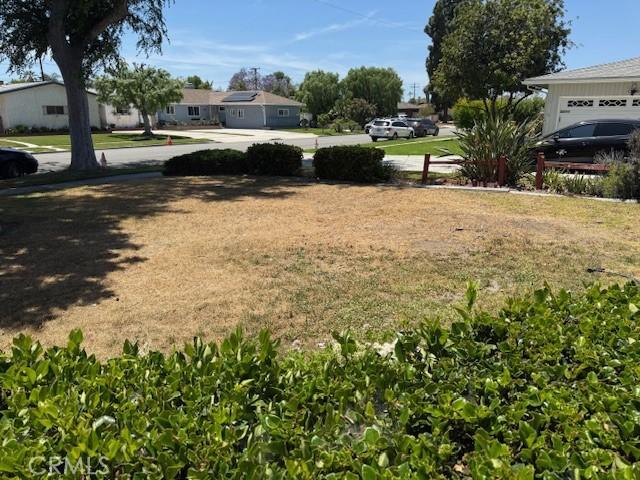10111 Dewey Dr, Garden Grove, CA 92840 - view of grassy yard