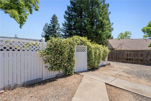 3014 California Park Dr, Chico, CA 95928 - view of fenced backyard