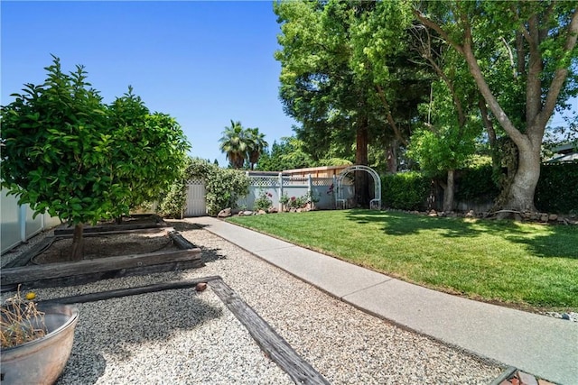 3014 California Park Dr, Chico, CA 95928 - view of yard