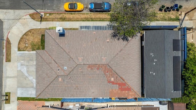 7701 Baird Ave, Reseda, CA 91335 - view from above of property