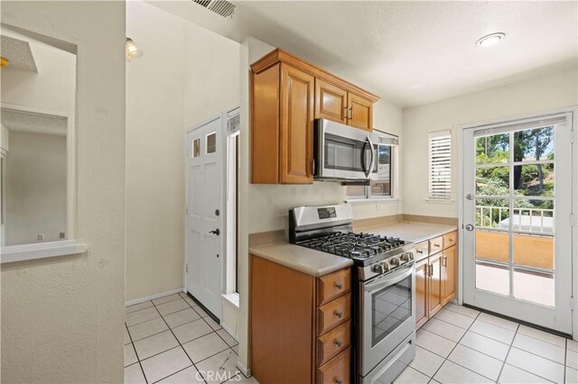24029 Arroyo Park Dr Unit 10, Valencia, CA 91355 - photo 5