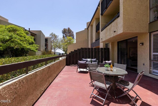 4000 Via Marisol 103, Los Angeles, CA 90042 - view of patio