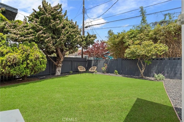 1792 Crestmont Pl, Costa Mesa, CA 92627 - view of yard