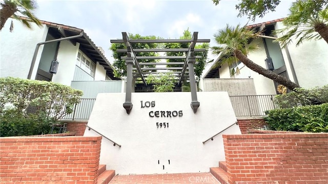 5951 Canterbury Dr Unit 17, Culver City, CA 90230 - view of community sign