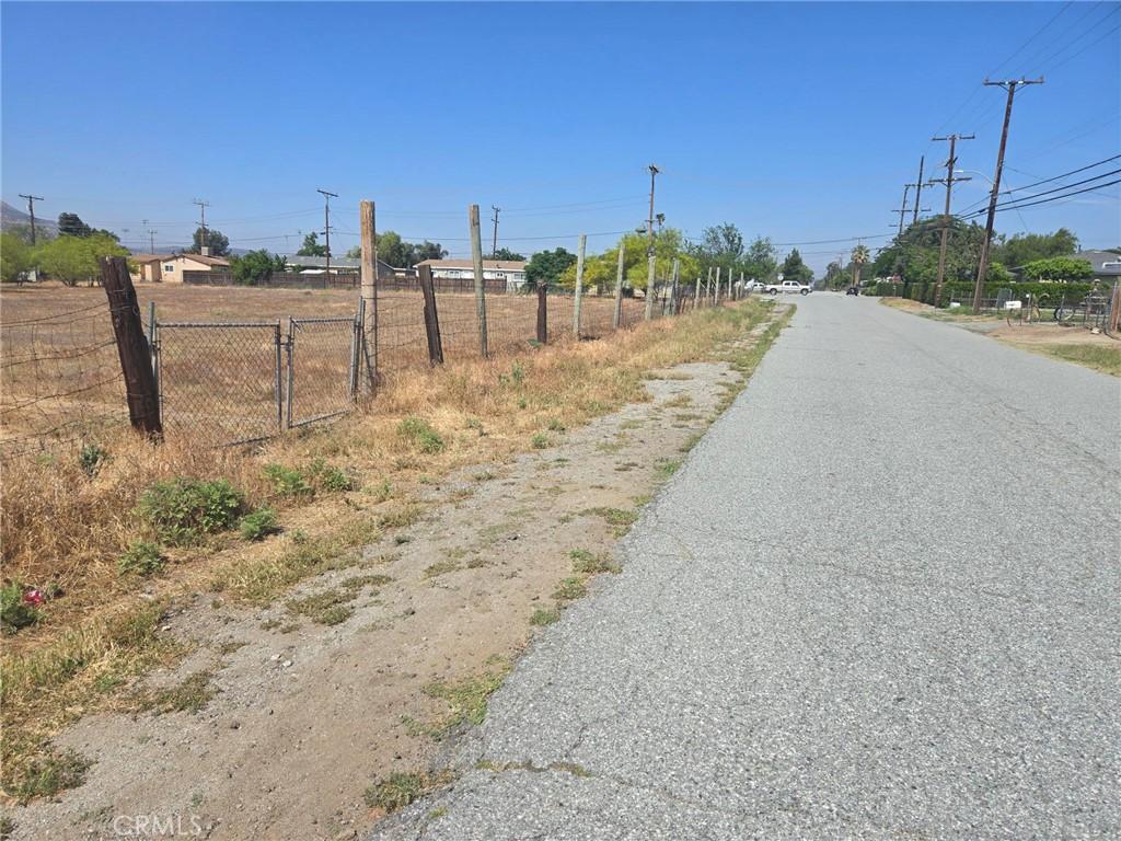 0 Barbour E, Banning, CA 92220