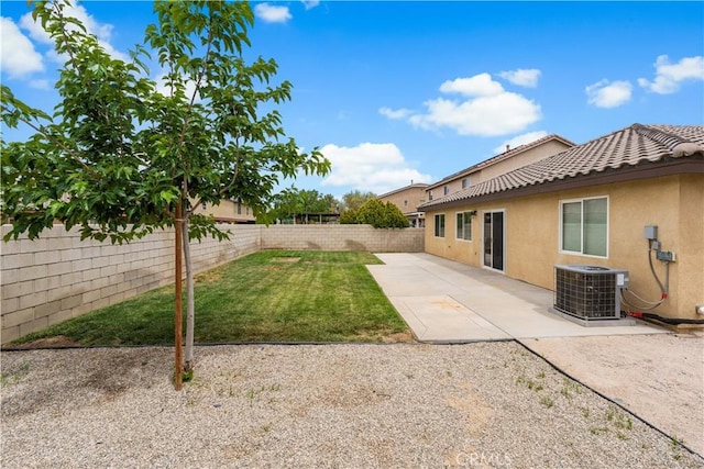 3057 Kilt Ct, Lancaster, CA 93535 - view of yard featuring central AC and a patio