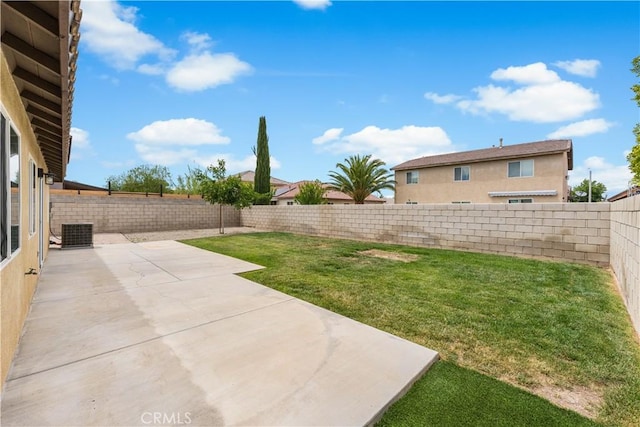 3057 Kilt Ct, Lancaster, CA 93535 - view of yard featuring central air condition unit and a patio area