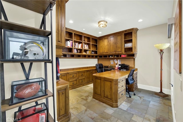 30927 Steeplechase Dr, San Juan Capistrano, CA 92675 - home office featuring stone tile floors, built in desk, baseboards, and recessed lighting