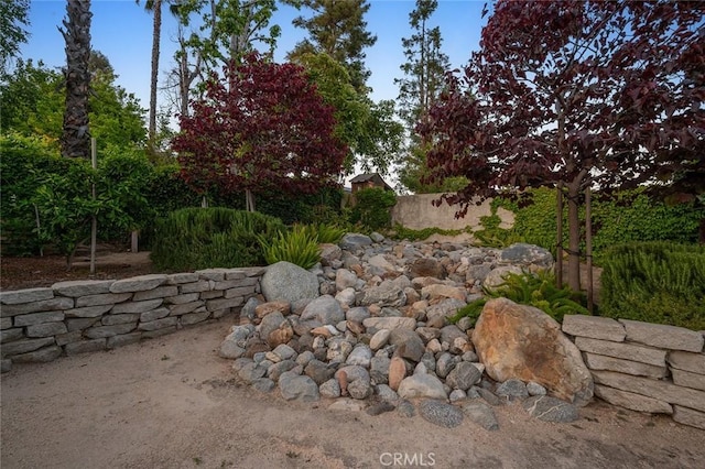2244 N 1st Ave, Upland, CA 91784 - view of yard