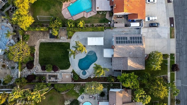 2244 N 1st Ave, Upland, CA 91784 - bird's eye view of a pool