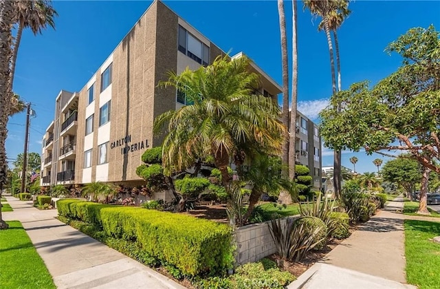 2772 E 2nd St Unit E2, Long Beach, CA 90803 - view of building exterior