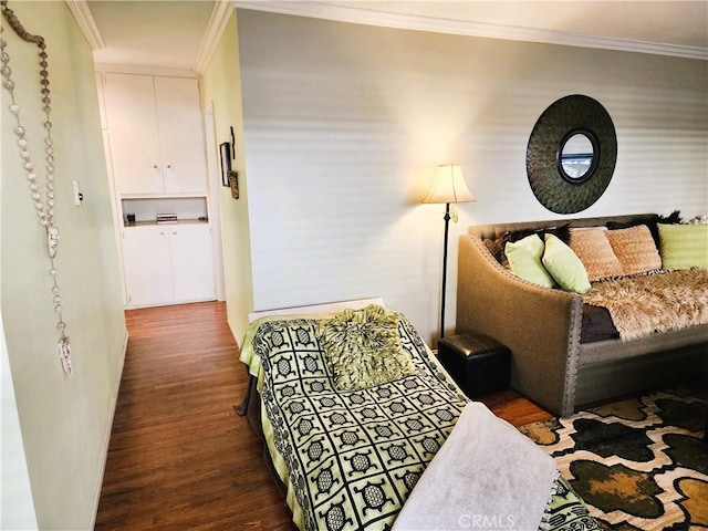 2772 E 2nd St Unit E2, Long Beach, CA 90803 - bedroom with wood finished floors and crown molding