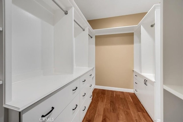 5420 Kodiak Mountain Dr, Yorba Linda, CA 92887 - spacious closet with dark wood-style floors