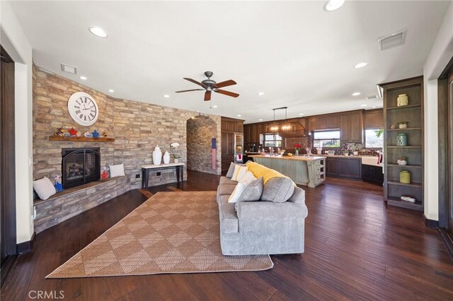29732 Arroyo Oak Ln, Castaic, CA 91384 - photo 10