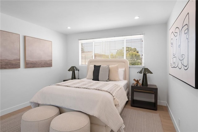 1524 Franklin St Unit C, Santa Monica, CA 90404 - bedroom featuring wood finished floors, baseboards, and recessed lighting