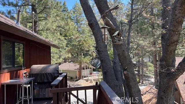 33477 Fern Dr, Green Valley Lake, CA 92341 - view of wooden terrace