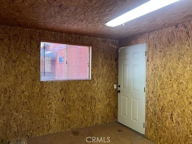 33477 Fern Dr, Green Valley Lake, CA 92341 - view of spare room
