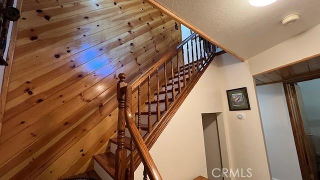 33477 Fern Dr, Green Valley Lake, CA 92341 - view of staircase