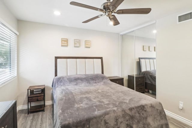 951 Amistad Ct Unit C, El Cajon, CA 92019 - bedroom featuring wood finished floors, baseboards, a closet, ceiling fan, and recessed lighting