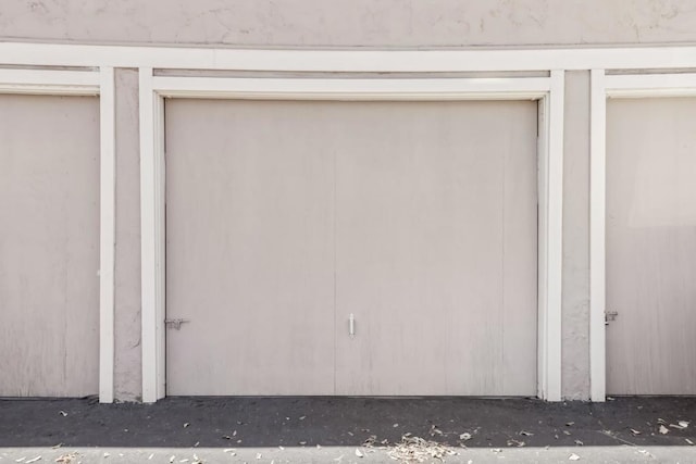 951 Amistad Ct Unit C, El Cajon, CA 92019 - view of garage