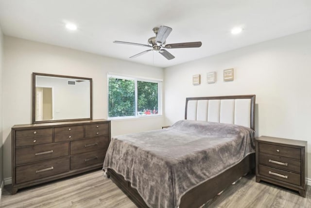 951 Amistad Ct Unit C, El Cajon, CA 92019 - bedroom featuring light wood finished floors, recessed lighting, and ceiling fan