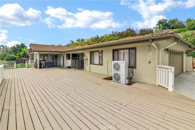 735 Del Valle Dr, Fallbrook, CA 92028 - deck with ac unit and concrete driveway