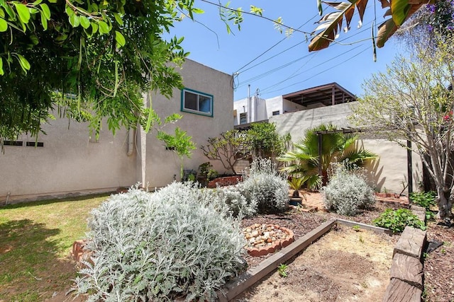 3120 Curtis St, San Diego, CA 92106 - view of yard