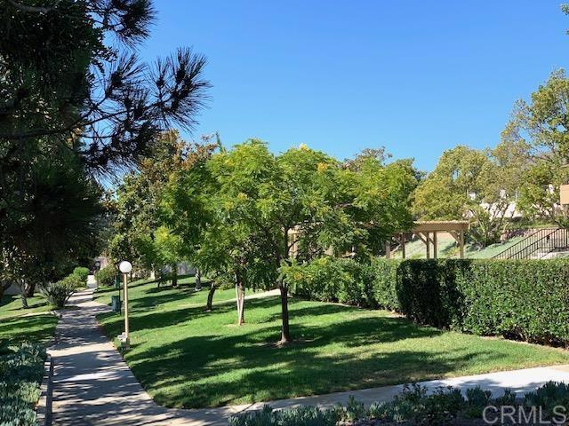 3536 Sky Haven Ln, Oceanside, CA 92056 - view of home's community featuring a yard