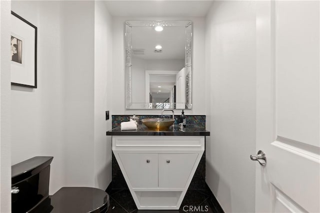 2567 Oakshore, Westlake Village, CA 91361 - half bath featuring toilet and vanity